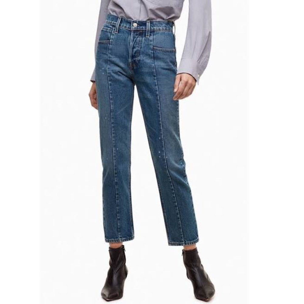 Levi’s Altered Straight Leg in Medium Blue